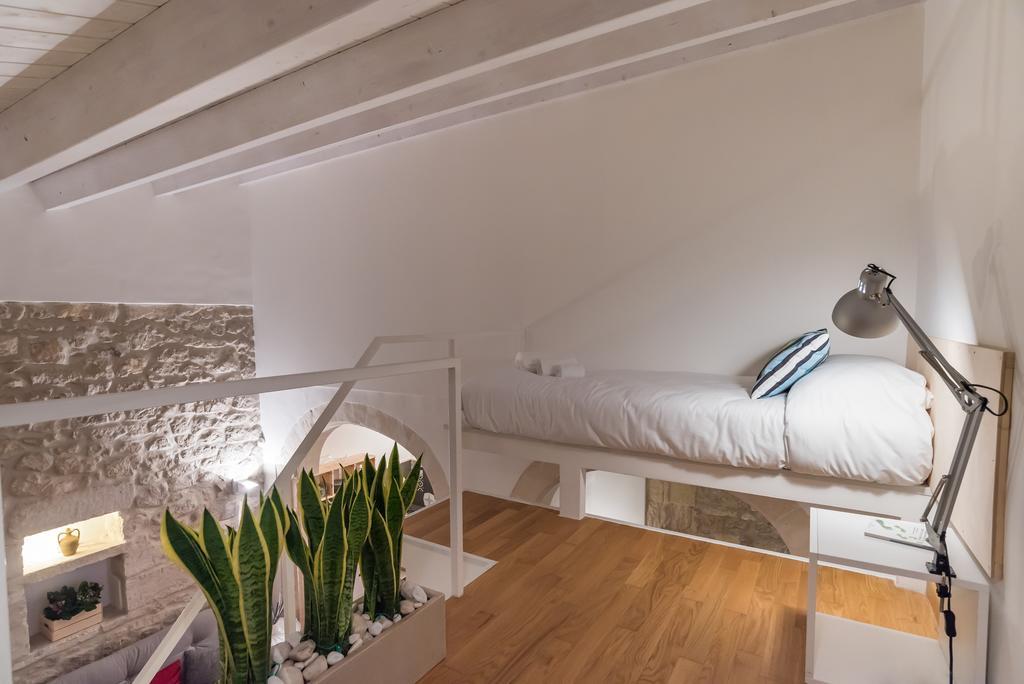 Ibla Rosso Lacca Apartment Ragusa Ngoại thất bức ảnh